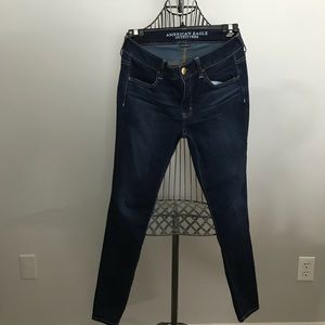 American Eagle dark wash jegging